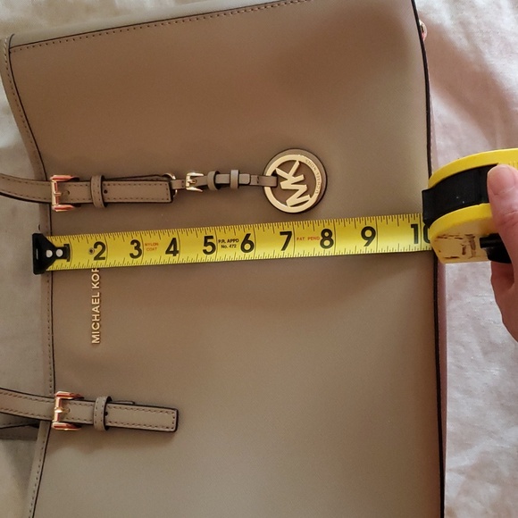 🤩New authentic Mikael kors jer set travel handbag - Picture 16 of 17